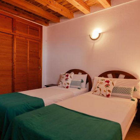 סאנט קארלס דה פראלטה Agroturismo Rural Can Prats מראה חיצוני תמונה