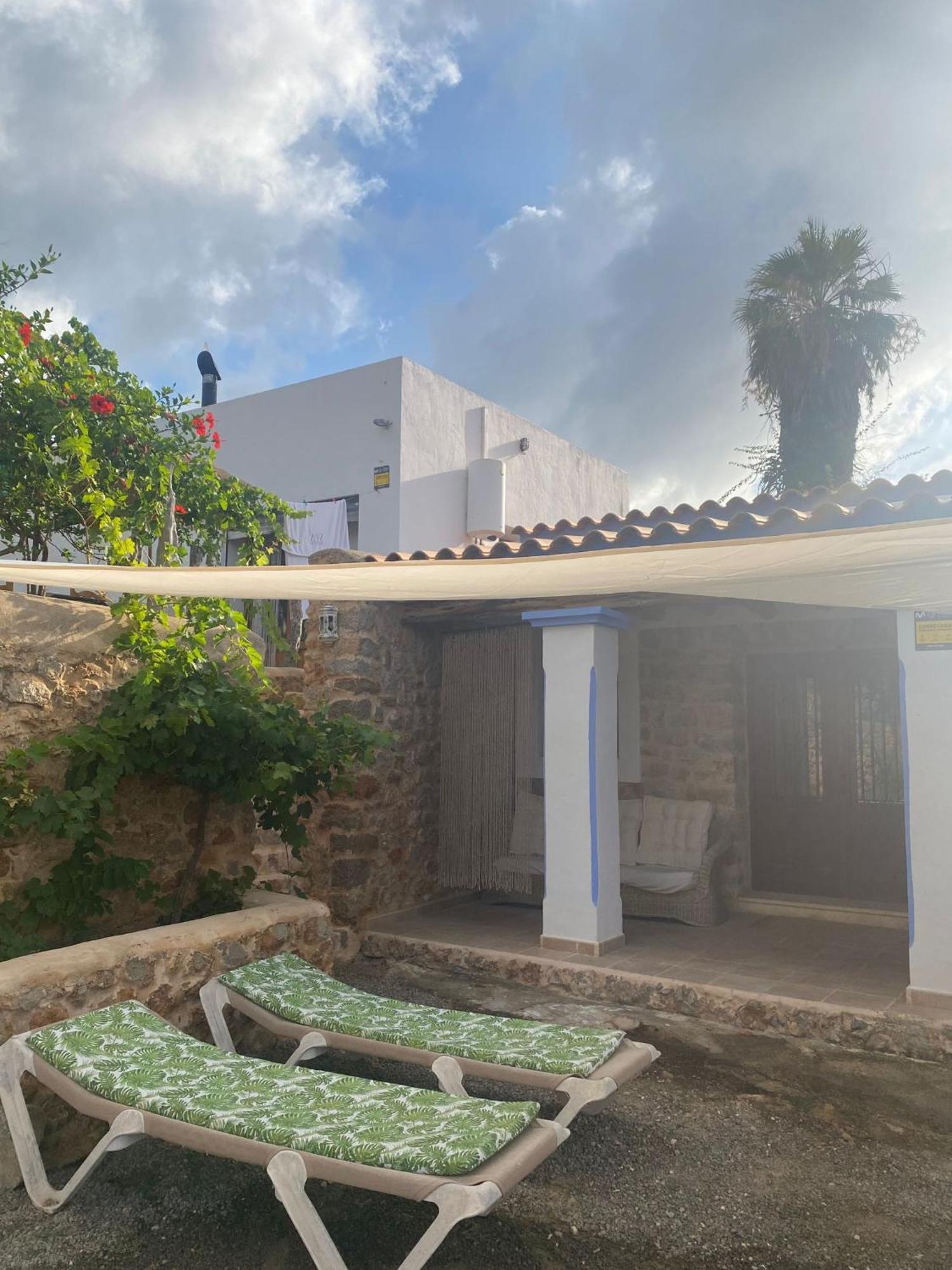 סאנט קארלס דה פראלטה Agroturismo Rural Can Prats מראה חיצוני תמונה