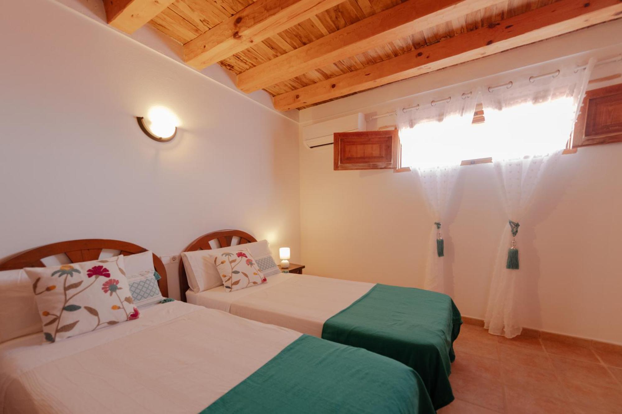 סאנט קארלס דה פראלטה Agroturismo Rural Can Prats מראה חיצוני תמונה