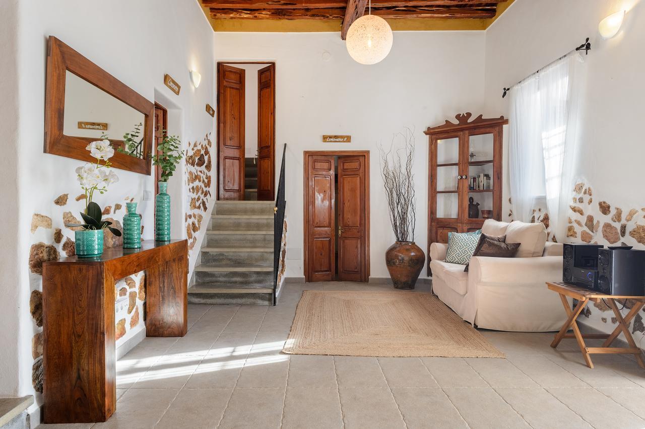 סאנט קארלס דה פראלטה Agroturismo Rural Can Prats מראה חיצוני תמונה