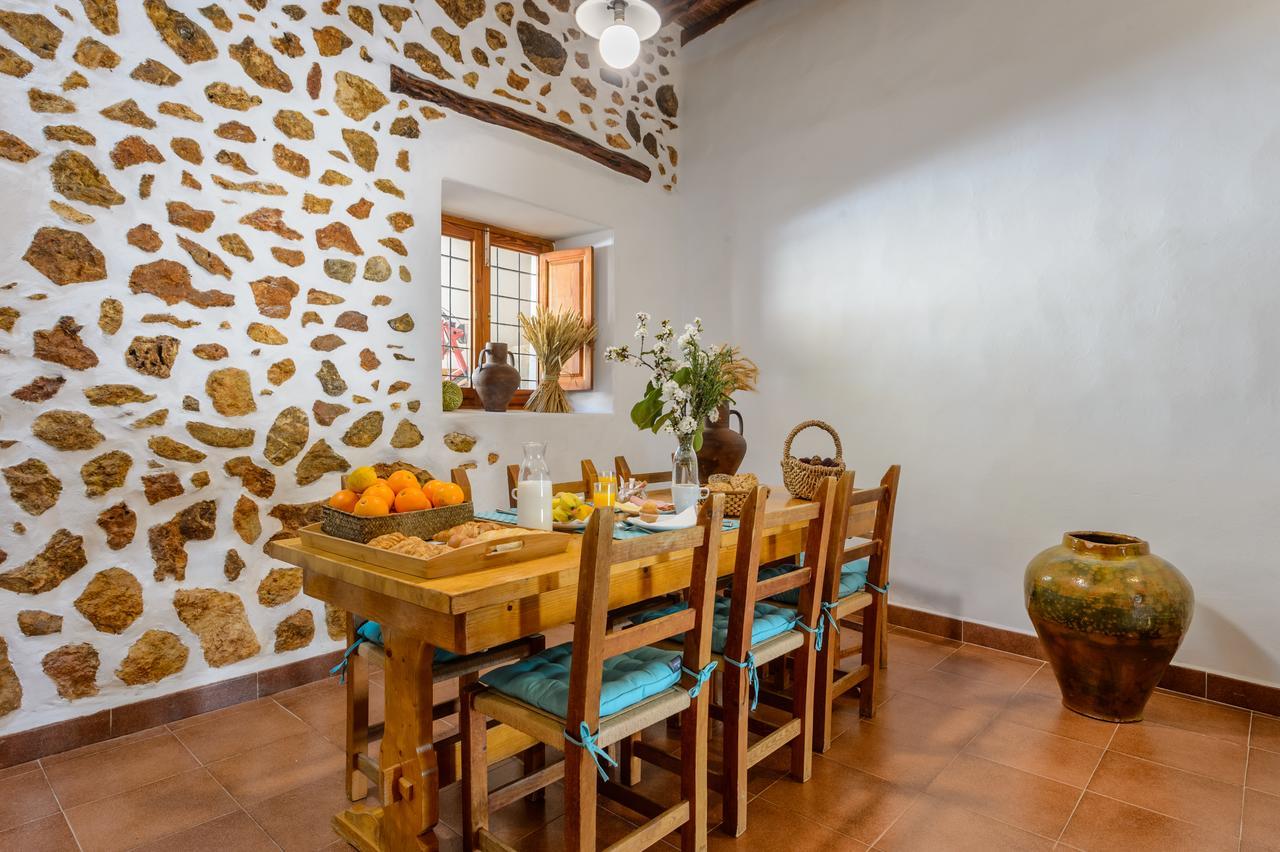 סאנט קארלס דה פראלטה Agroturismo Rural Can Prats מראה חיצוני תמונה