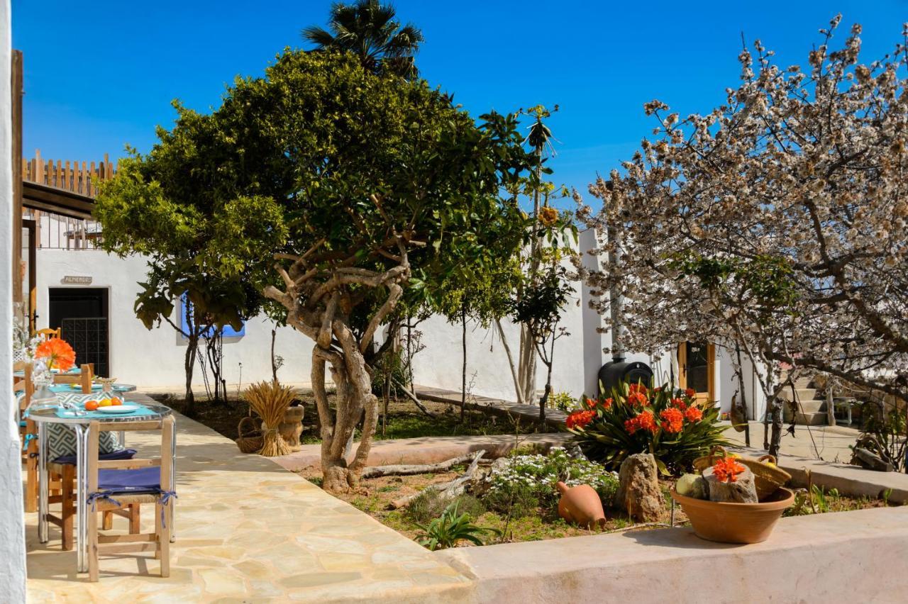 סאנט קארלס דה פראלטה Agroturismo Rural Can Prats מראה חיצוני תמונה