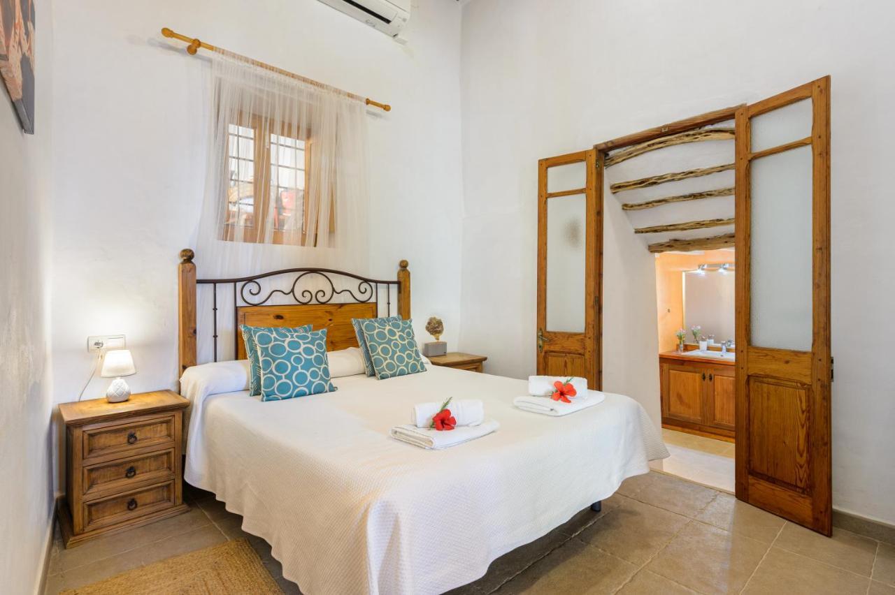 סאנט קארלס דה פראלטה Agroturismo Rural Can Prats מראה חיצוני תמונה